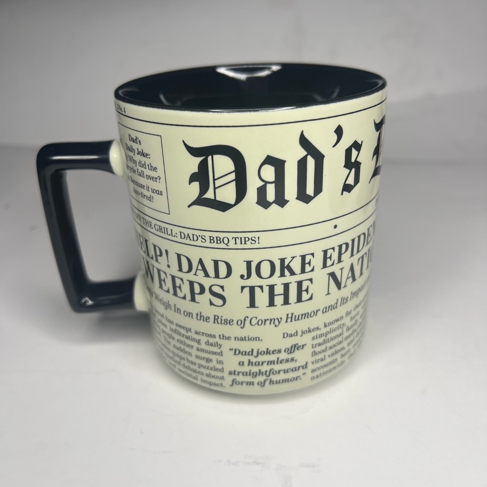 Mug: Paper Source Dads Daily Digest Mug